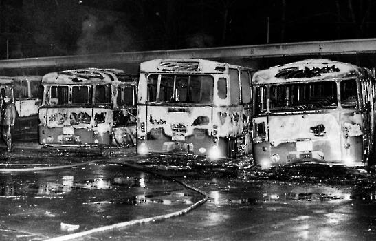 19741120 Feuer Brandanschlag Busse 1