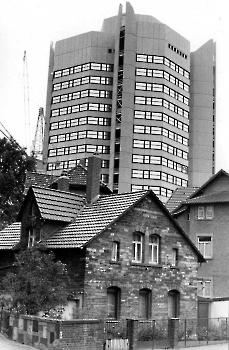 19780707 Neues Rathaus. Geismarlandstr.