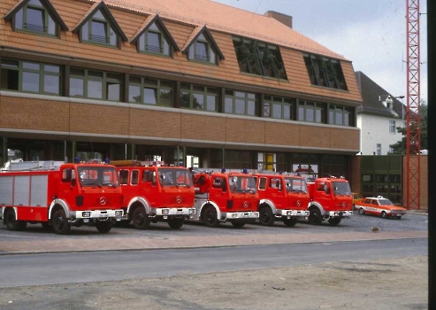 19850717 Feuerwehr Fahrzeuge