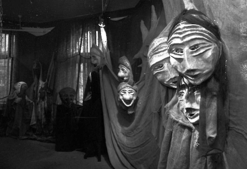 19860415 Masken Ausstellung Künstlerhaus