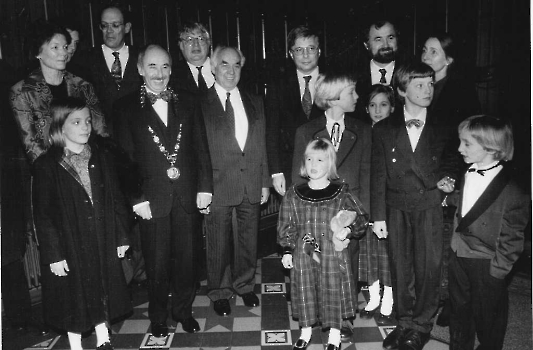 19920221 Nobelpreisträger,Sakmann,Neher, Eigen mit Minister Prof. Ortleb