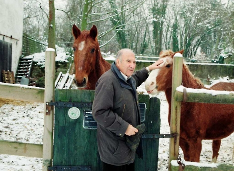 19981128 Klaus-Peter Bruns 85 Jahre, Pferde