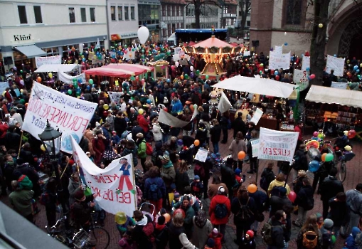 19981130 Demo gegen SPD Sparbeschlüsse