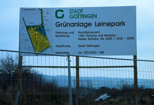 19990325 Grünanlage Leinepark